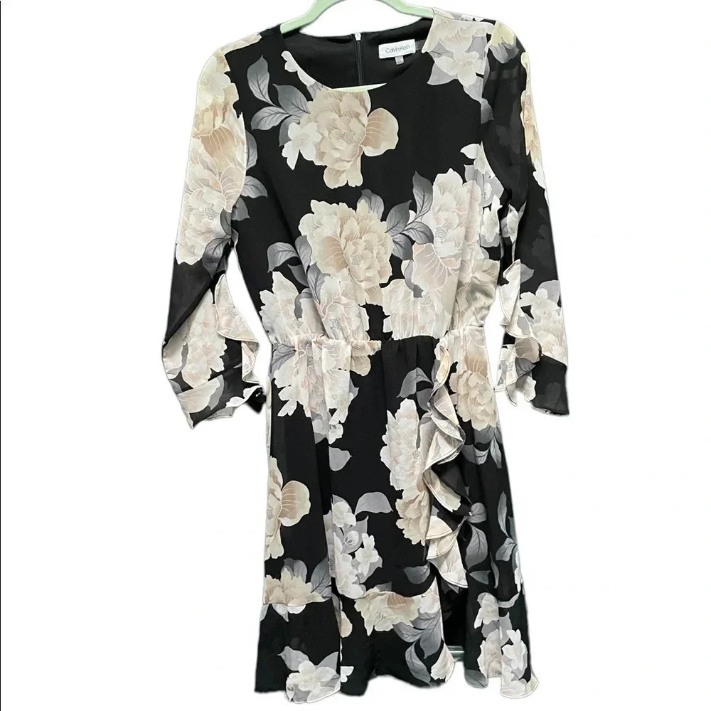 CALVIN KLEIN FLORAL FLUTTER SLEEVE DRESS
